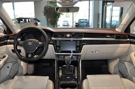 2016款上汽大众辉昂