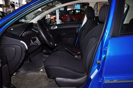 2010款标致207三厢