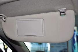 2010款标致207三厢