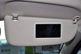 2010款标致207三厢