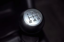 2010款标致207三厢