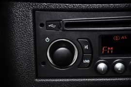 2010款标致207三厢