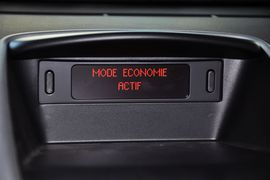 2010款标致207三厢