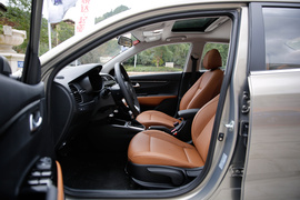 2017款起亚K2三厢