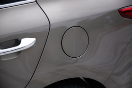 2017款起亚K2三厢