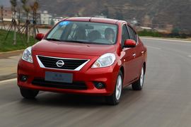 2011款东风日产新阳光大理试驾
