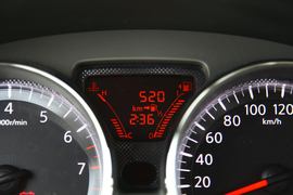 2011款东风日产新阳光大理试驾