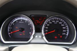 2011款东风日产新阳光大理试驾