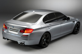 2011款宝马M5概念车