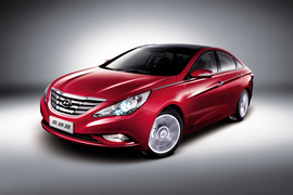 2011款北京现代索纳塔八