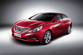 2011款北京现代索纳塔八