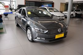 2017款大众迈腾