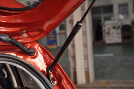 2011款长安铃木雨燕