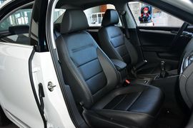 2017款大众速腾1.6L手动舒适型