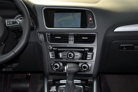 2017款一汽奥迪Q5