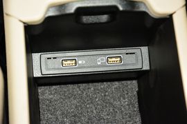 2016款奔驰GLA200动感型