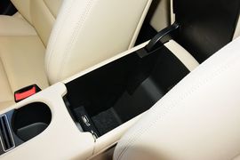 2016款奔驰GLA200动感型