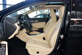 2016款奔驰GLA200动感型