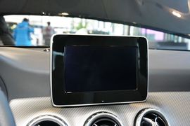 2016款奔驰GLA200动感型