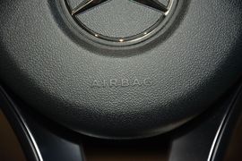 2016款奔驰GLA200动感型