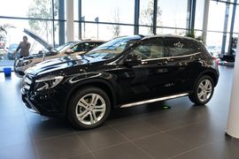 2016款奔驰GLA200动感型