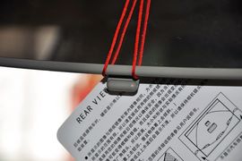 2011款比亚迪M6
