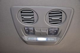 2011款比亚迪M6