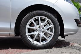 2011款比亚迪M6