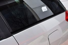 2011款比亚迪M6