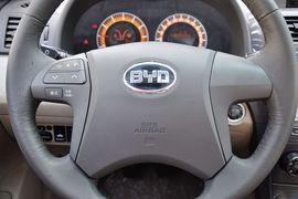 2011款比亚迪L3