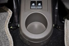 2011款长安奔奔mini