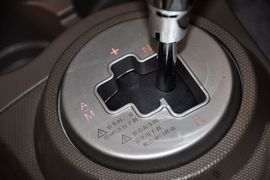 2011款长安奔奔mini