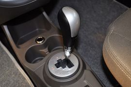 2011款长安奔奔mini