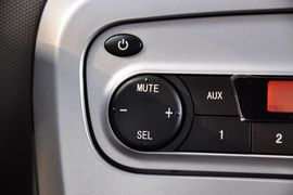 2011款长安奔奔mini