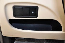 2011款长安奔奔mini