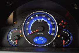 2011款长安奔奔mini