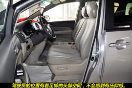 2011款比亚迪M6