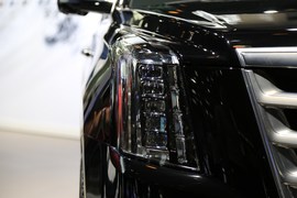 凯迪拉克凯雷德长轴白金版广州车展实拍