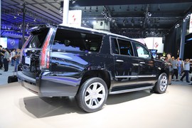 凯迪拉克凯雷德长轴白金版广州车展实拍