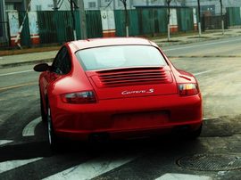 保时捷911卡雷拉