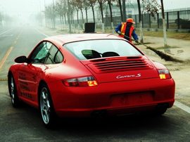 保时捷911卡雷拉