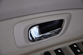 2010款雪铁龙爱丽舍两厢1.6X