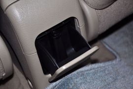 2010款雪铁龙爱丽舍两厢1.6X