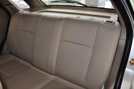 2010款雪铁龙爱丽舍两厢1.6X