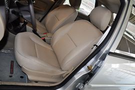 2010款雪铁龙爱丽舍两厢1.6X