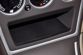 2010款雪铁龙爱丽舍两厢1.6X