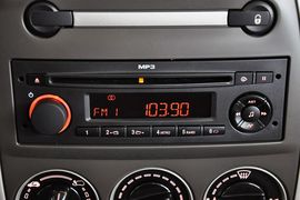 2010款雪铁龙爱丽舍两厢1.6X