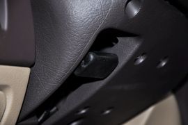 2010款雪铁龙爱丽舍两厢1.6X