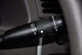 2010款雪铁龙爱丽舍两厢1.6X