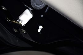 2011款东南V3菱悦